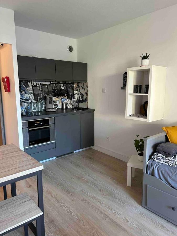 Pin Rollan Beach Saint-Mandrier-sur-Mer Bagian luar foto
